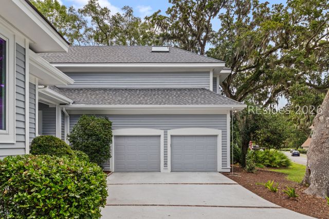17 Arthur Hills Ct, Hilton Head Island, SC 29928