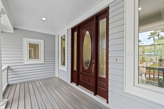 17 Arthur Hills Ct, Hilton Head Island, SC 29928