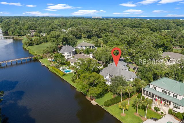17 Arthur Hills Ct, Hilton Head Island, SC 29928