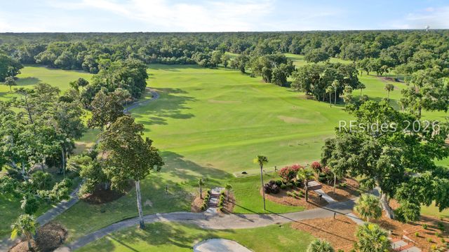 17 Arthur Hills Ct, Hilton Head Island, SC 29928