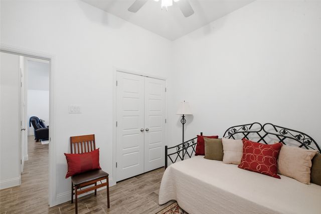 211 Clover Circle, Weatherford, TX 76086