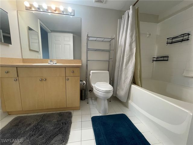 8617 River Homes LN 3203, Bonita Springs, FL 34135