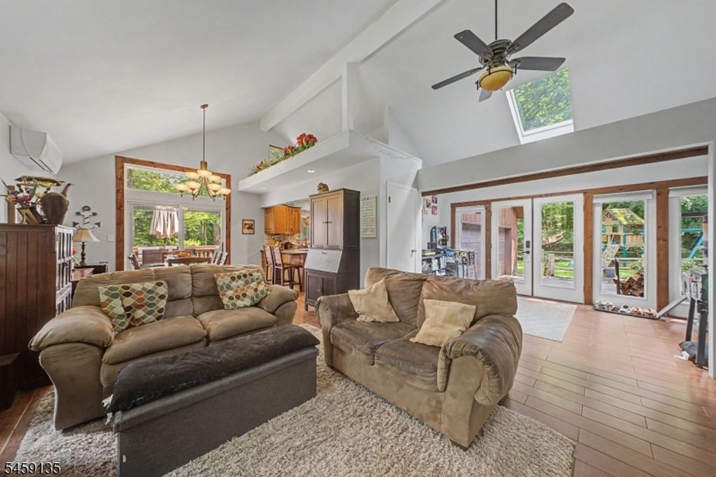 451 W Brook Rd, Ringwood Boro, NJ 07456 — photo 3