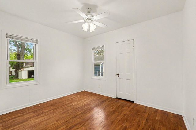 1104 Hoyt Street SE, Grand Rapids, MI 49507