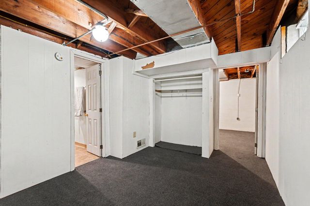 1104 Hoyt Street SE, Grand Rapids, MI 49507