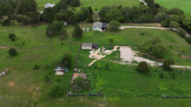 155 Arbuckle RD, Elgin, TX 78621