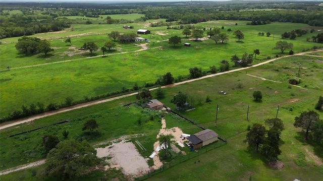 155 Arbuckle RD, Elgin, TX 78621