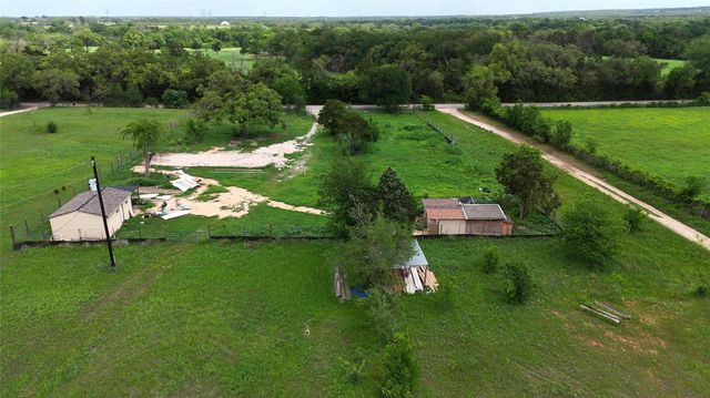 155 Arbuckle RD, Elgin, TX 78621