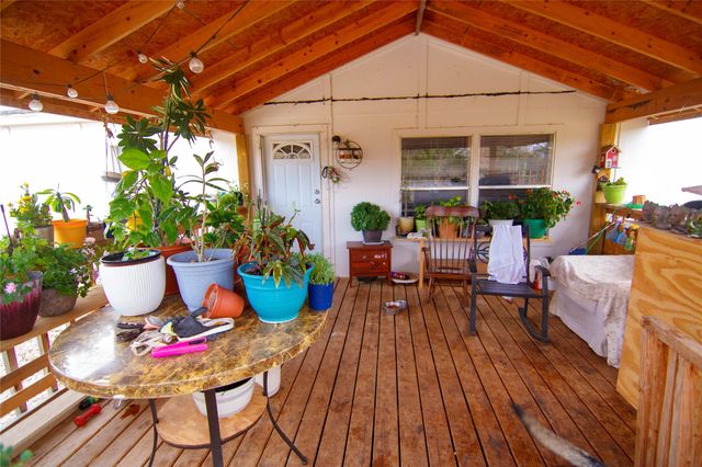 155 Arbuckle RD, Elgin, TX 78621