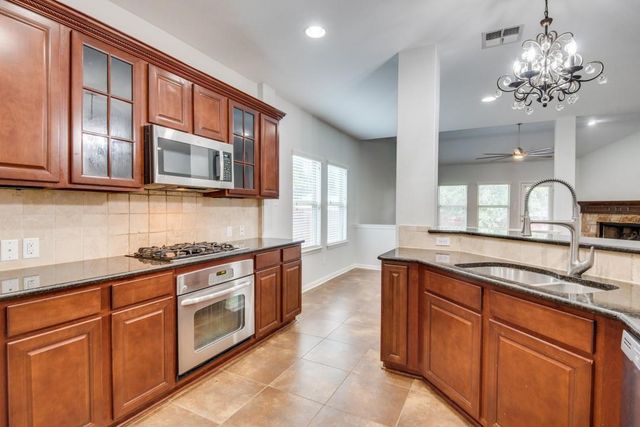 628 Bottle Brush DR, Kyle, TX 78640