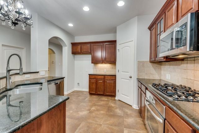 628 Bottle Brush DR, Kyle, TX 78640