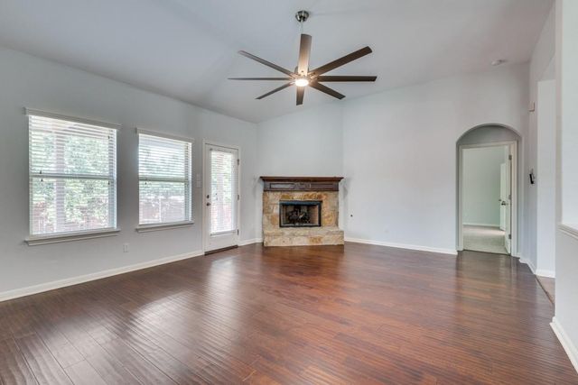 628 Bottle Brush DR, Kyle, TX 78640