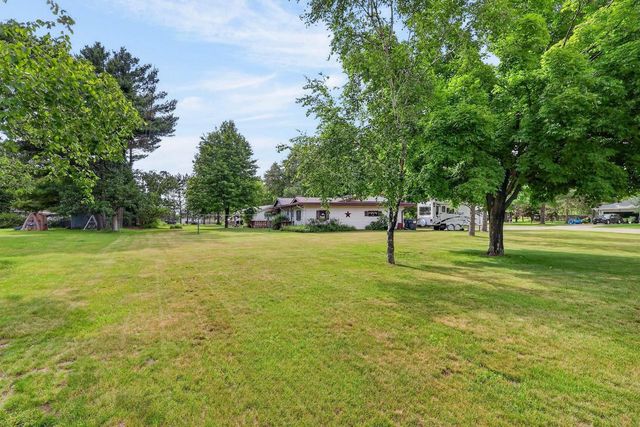 1060 LAKEWOOD LANE, Wisconsin Rapids, WI 54494