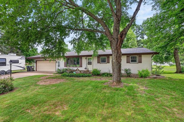 1060 LAKEWOOD LANE, Wisconsin Rapids, WI 54494