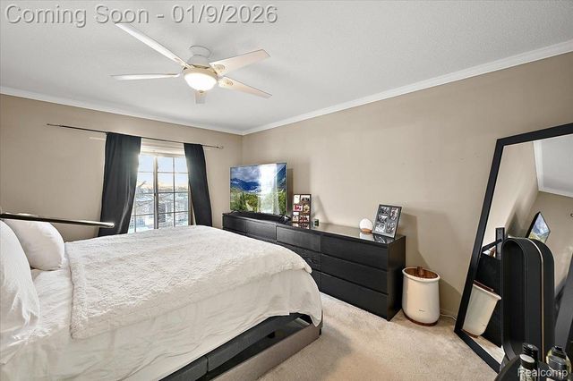 35962 Ann Arbor Trail 206, Livonia, MI 48150