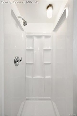 35962 Ann Arbor Trail 206, Livonia, MI 48150