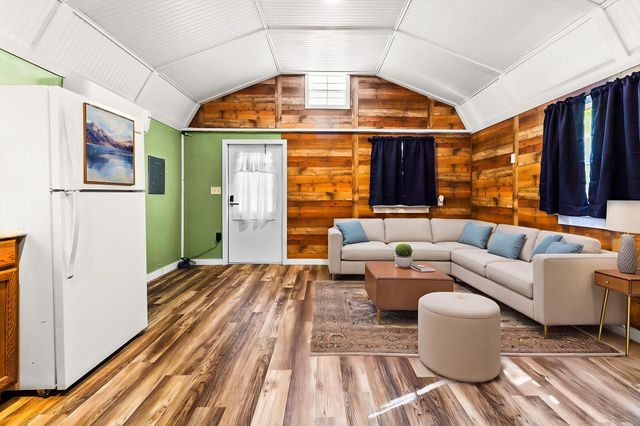 401 Deerfield, Livingston, TX 77351