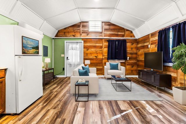 401 Deerfield, Livingston, TX 77351