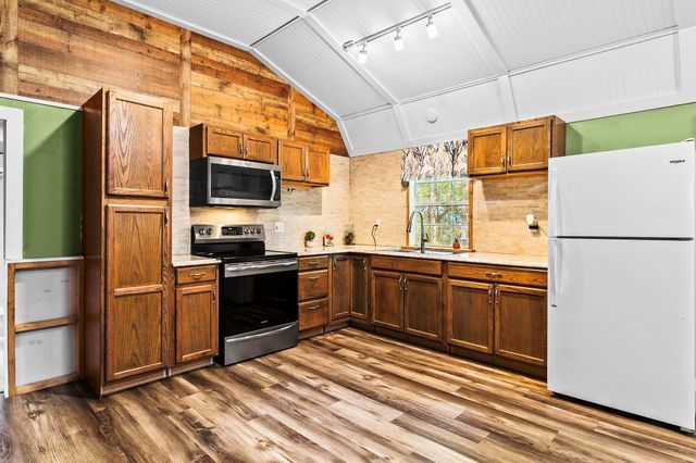 401 Deerfield, Livingston, TX 77351