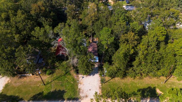 401 Deerfield, Livingston, TX 77351