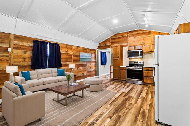 401 Deerfield, Livingston, TX 77351