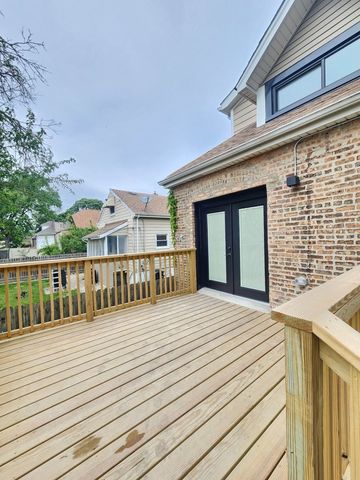 8816 S Laflin Street, Chicago, IL 60620