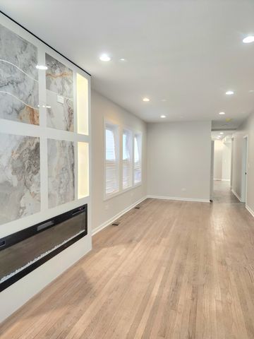 8816 S Laflin Street, Chicago, IL 60620
