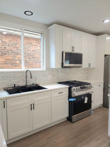 8816 S Laflin Street, Chicago, IL 60620