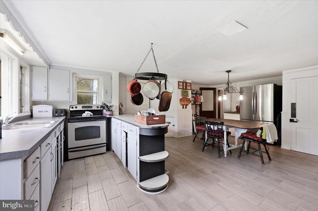 1232 OLD TANEYTOWN RD, Westminster, MD 21158