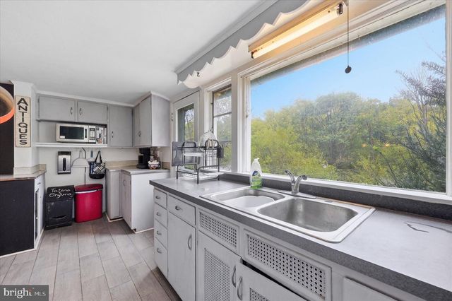 1232 OLD TANEYTOWN RD, Westminster, MD 21158