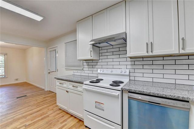 2628 Whitehurst Drive, Marietta, GA 30062