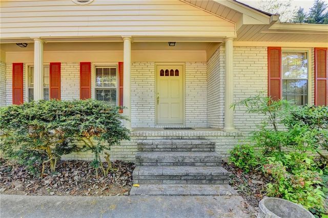 2628 Whitehurst Drive, Marietta, GA 30062