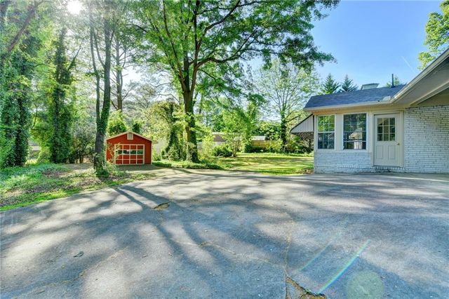 2628 Whitehurst Drive, Marietta, GA 30062