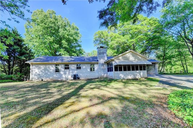 2628 Whitehurst Drive, Marietta, GA 30062