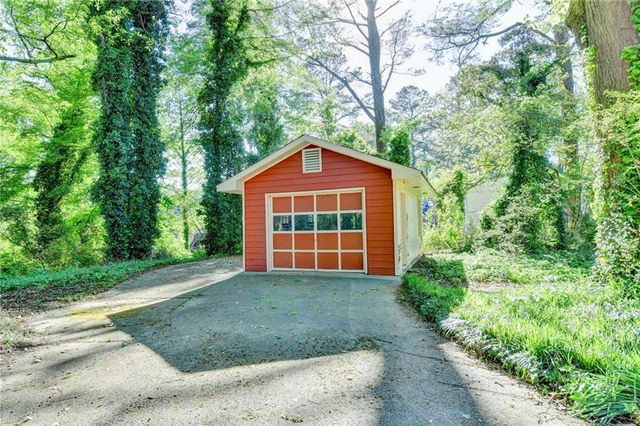 2628 Whitehurst Drive, Marietta, GA 30062