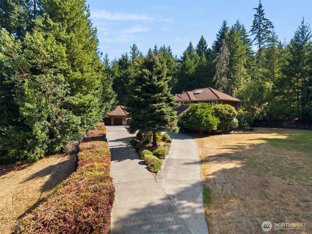 8937 Genesis Lane SE, Port Orchard, WA 98367