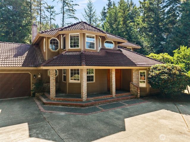 8937 Genesis Lane SE, Port Orchard, WA 98367