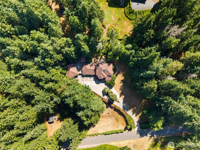 8937 Genesis Lane SE, Port Orchard, WA 98367
