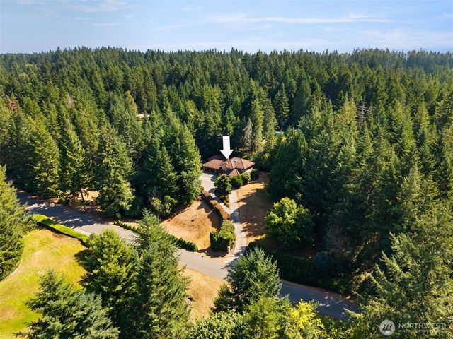 8937 Genesis Lane SE, Port Orchard, WA 98367
