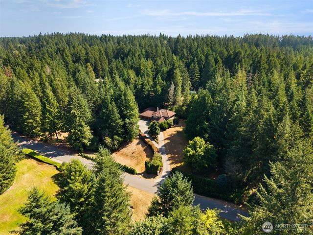 8937 Genesis Lane SE, Port Orchard, WA 98367