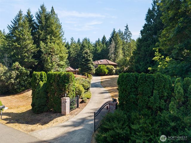 8937 Genesis Lane SE, Port Orchard, WA 98367