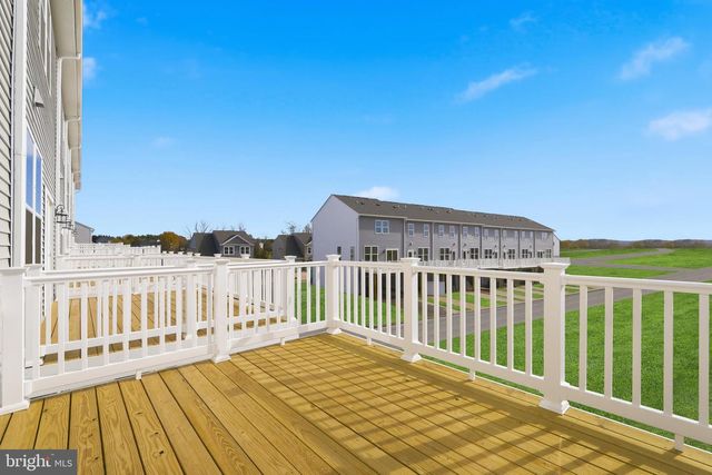 435 PRESIDENTS POINTE AVE, Ranson, WV 25438