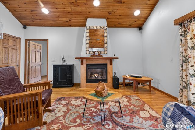 44 Michalec Road, Willington, CT 06279