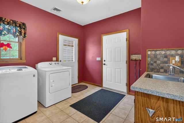 44 Michalec Road, Willington, CT 06279