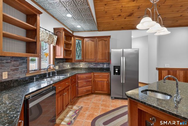 44 Michalec Road, Willington, CT 06279