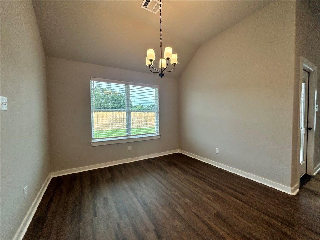 1806 Rubicon Court, Caldwell, TX 77863 — photo 4