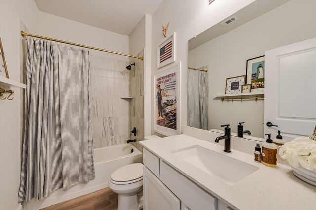 125 Broken Oak DR, Liberty Hill, TX 78642