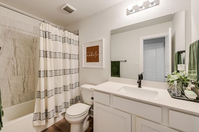 125 Broken Oak DR, Liberty Hill, TX 78642
