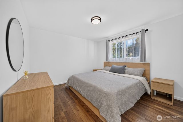 233 S 301st Street, Federal Way, WA 98003