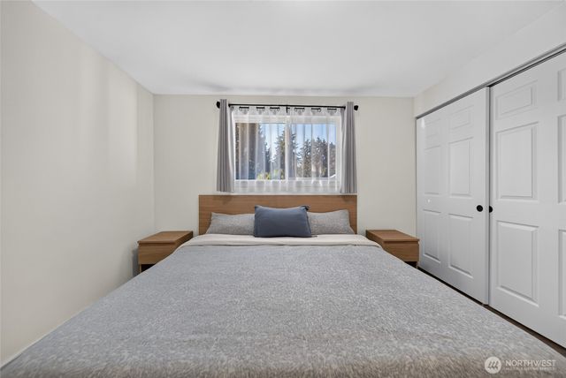 233 S 301st Street, Federal Way, WA 98003